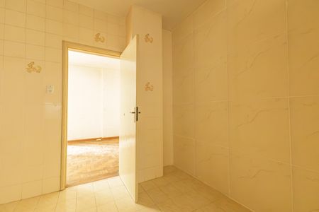 Apartamento à venda com 103m², 2 quartos e sem vagaCozinha