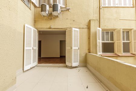 Apartamento à venda com 103m², 2 quartos e sem vagaÁrea Privativa
