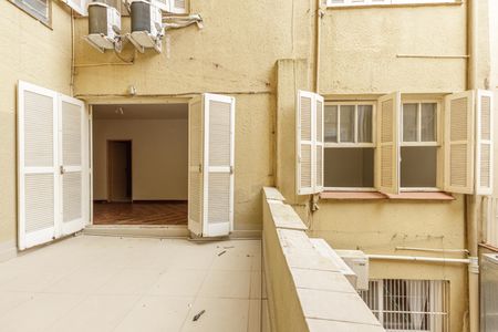 Apartamento à venda com 103m², 2 quartos e sem vagaÁrea Privativa