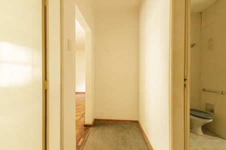 Apartamento à venda com 103m², 2 quartos e sem vagaCorredor