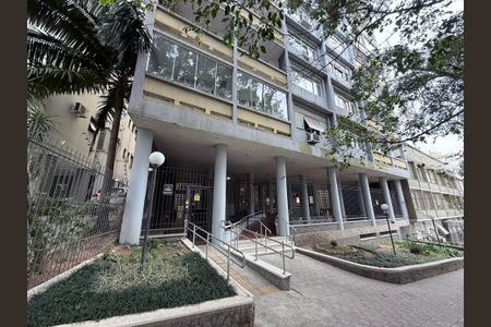 Apartamento à venda com 103m², 2 quartos e sem vagaFachada