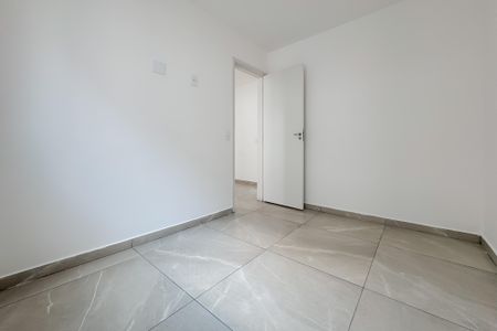 Apartamento para alugar com 37m², 2 quartos e 1 vaga Apartamento para alugar com 37m², 2 quartos e 1 vagaQuarto 2
