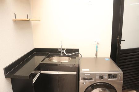 Apartamento à venda com 86m², 2 quartos e 1 vagaÁrea de Serviço