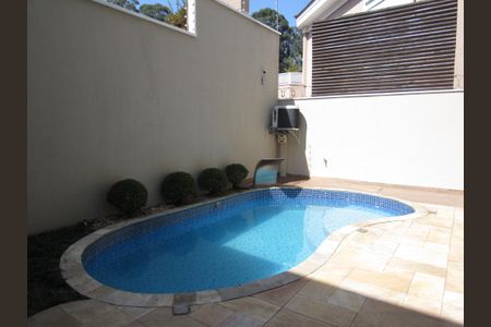 Casa à venda com 450m², 5 quartos e 4 vagasÁrea externa