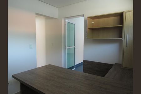 Casa à venda com 450m², 5 quartos e 4 vagasEscritório