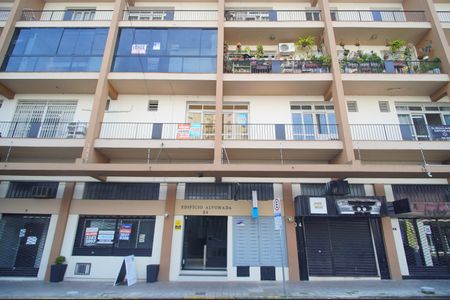 Apartamento para alugar com 74m², 1 quarto e 1 vagaFachada