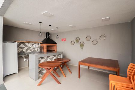 Apartamento à venda com 58m², 2 quartos e 1 vagaÁrea comum