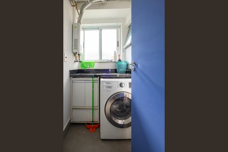 Sala/Cozinha de apartamento à venda com 3 quartos, 105m² em Cerqueira César, São Paulo