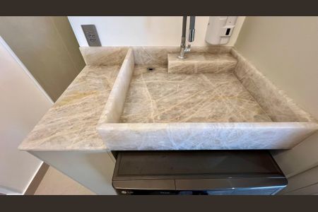 Apartamento à venda com 70m², 1 quarto e 1 vaga Apartamento à venda com 70m², 1 quarto e 1 vagaÁrea de Serviço