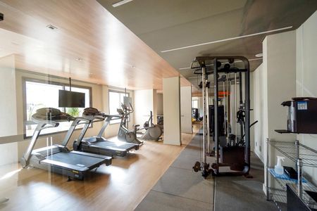 Apartamento à venda com 140m², 3 quartos e 2 vagas Apartamento à venda com 140m², 3 quartos e 2 vagasÁrea comum - Academia