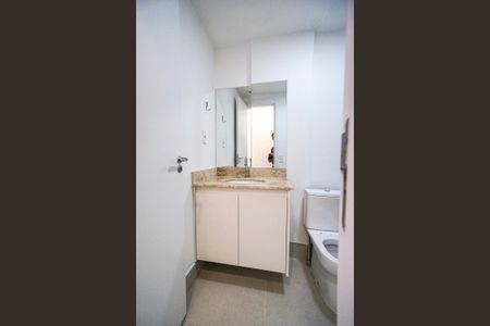 Apartamento à venda com 140m², 3 quartos e 2 vagas Apartamento à venda com 140m², 3 quartos e 2 vagasBanheiro Social