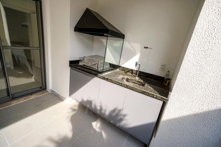 Apartamento à venda com 140m², 3 quartos e 2 vagas Apartamento à venda com 140m², 3 quartos e 2 vagasChurrasqueira