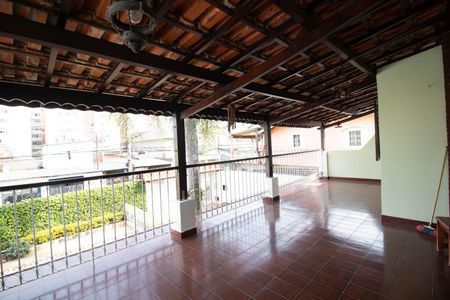Casa à venda com 292m², 3 quartos e 6 vagas Casa à venda com 292m², 3 quartos e 6 vagasVaranda da Suíte