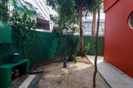 Casa para alugar com 142m², 3 quartos e 1 vagaQuintal