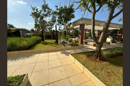 Apartamento à venda com 2 quartos, 60m² em Vila Anastácio, São Paulo