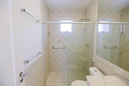 Casa para alugar com 140m², 2 quartos e 4 vagas Casa para alugar com 140m², 2 quartos e 4 vagasBanheiro da Suíte