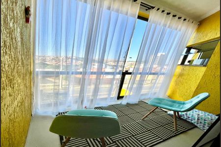 Casa à venda com 182m², 3 quartos e 4 vagas Casa à venda com 182m², 3 quartos e 4 vagasQuarto