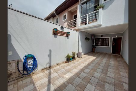Casa à venda com 147m², 3 quartos e 2 vagas Casa à venda com 147m², 3 quartos e 2 vagasGaragem