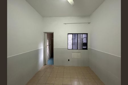 Casa à venda com 180m², 5 quartos e 1 vagaSuíte casa 1