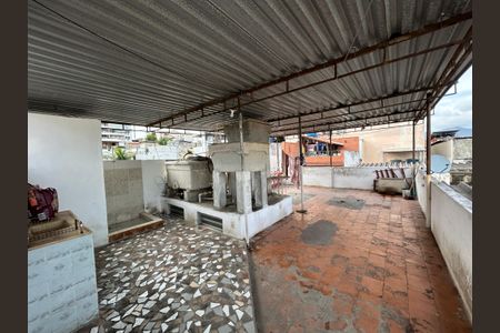 Casa à venda com 180m², 5 quartos e 1 vagaTerraço casa 2