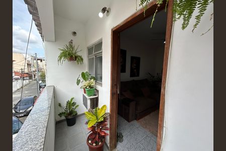 Casa à venda com 180m², 5 quartos e 1 vagaVaranda casa 2