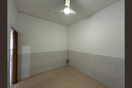 Casa à venda com 180m², 5 quartos e 1 vagaSuíte casa 1