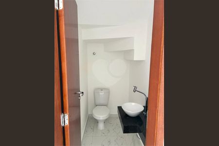Casa à venda com 110m², 3 quartos e 2 vagas