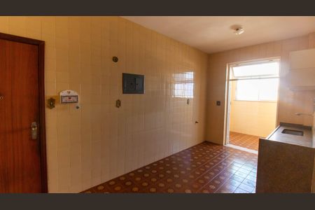 Apartamento à venda com 128m², 3 quartos e 1 vaga Apartamento à venda com 128m², 3 quartos e 1 vagaCozinha