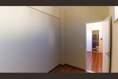 Apartamento à venda com 128m², 3 quartos e 1 vaga Apartamento à venda com 128m², 3 quartos e 1 vagaQuarto de Serviço