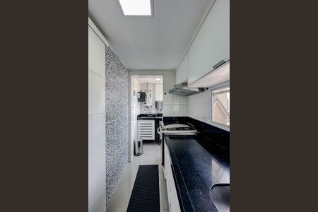 Apartamento à venda com 52m², 2 quartos e 2 vagasCozinha