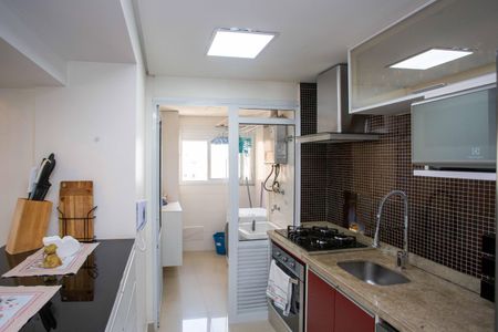 Apartamento à venda com 105m², 3 quartos e 2 vagasCozinha