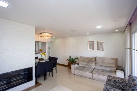 Apartamento à venda com 105m², 3 quartos e 2 vagasSala