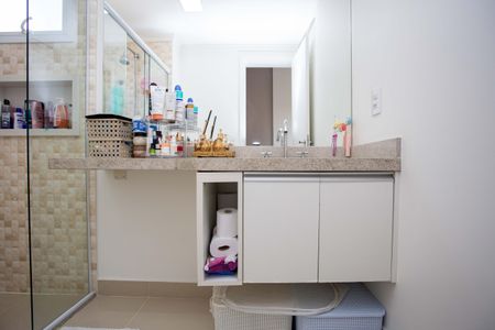 Apartamento à venda com 105m², 3 quartos e 2 vagasBanheiro da Suite 1