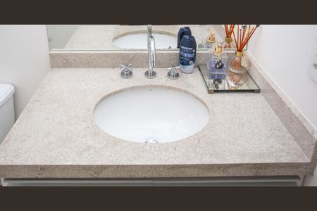 Apartamento à venda com 105m², 3 quartos e 2 vagasBanheiro da Suíte 2