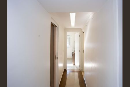 Apartamento à venda com 105m², 3 quartos e 2 vagasCorredor