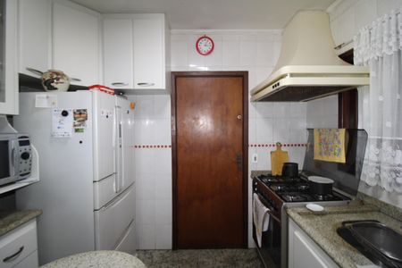 Casa à venda com 169m², 4 quartos e 3 vagasCozinha