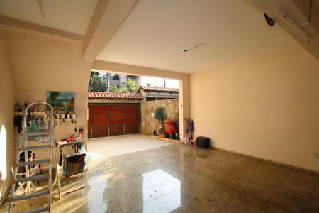 Casa à venda com 169m², 4 quartos e 3 vagasGaragem
