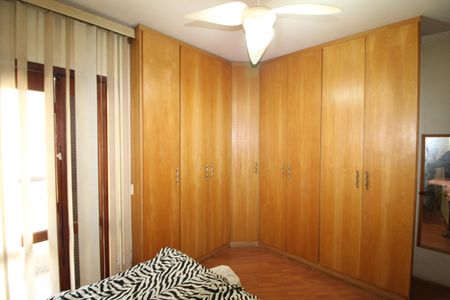 Casa à venda com 169m², 4 quartos e 3 vagasSuite 1