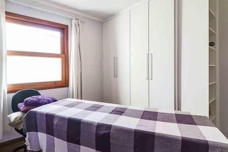 Casa à venda com 138m², 4 quartos e 2 vagas Casa à venda com 138m², 4 quartos e 2 vagasSuíte 2