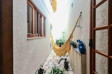 Casa à venda com 138m², 4 quartos e 2 vagas Casa à venda com 138m², 4 quartos e 2 vagasJardim de Inverno