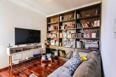 Casa à venda com 138m², 4 quartos e 2 vagas Casa à venda com 138m², 4 quartos e 2 vagasQuarto 2