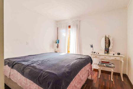 Casa à venda com 138m², 4 quartos e 2 vagas Casa à venda com 138m², 4 quartos e 2 vagasSuíte