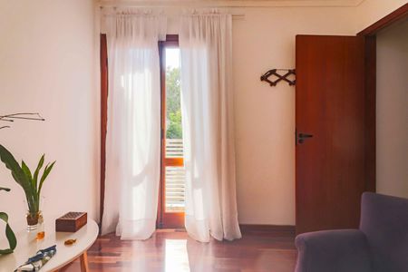 Casa à venda com 138m², 4 quartos e 2 vagas Casa à venda com 138m², 4 quartos e 2 vagasQuarto 1