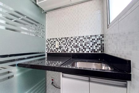 Apartamento à venda com 47m², 2 quartos e 1 vagaÁrea de Serviço