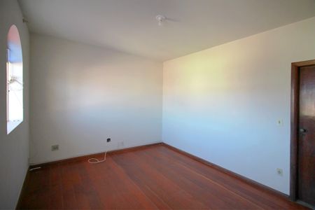 Casa à venda com 508m², 4 quartos e 2 vagasSala de Estar