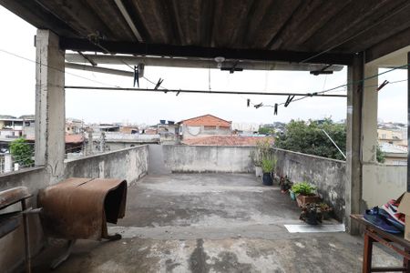 Casa à venda com 1m², 2 quartos e 2 vagas Casa à venda com 1m², 2 quartos e 2 vagasCobertura