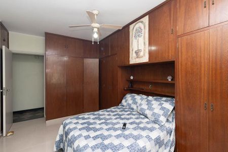 Casa à venda com 400m², 5 quartos e 7 vagas Casa à venda com 400m², 5 quartos e 7 vagasSuíte 1