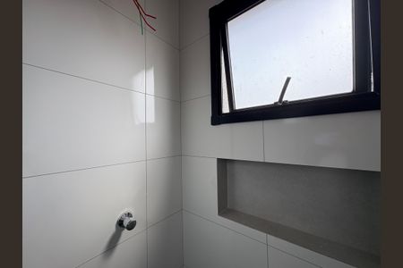Apartamento para alugar com 48m², 2 quartos e 1 vaga Apartamento para alugar com 48m², 2 quartos e 1 vagaBanheiro
