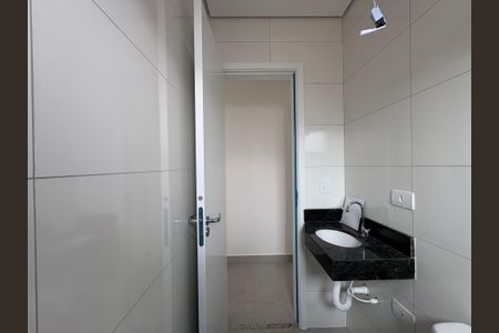 Apartamento para alugar com 48m², 2 quartos e 1 vaga Apartamento para alugar com 48m², 2 quartos e 1 vagaBanheiro