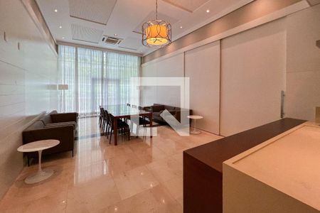 Apartamento à venda com 44m², 1 quarto e 1 vaga Apartamento à venda com 44m², 1 quarto e 1 vagaÁrea comum - Salão de festas